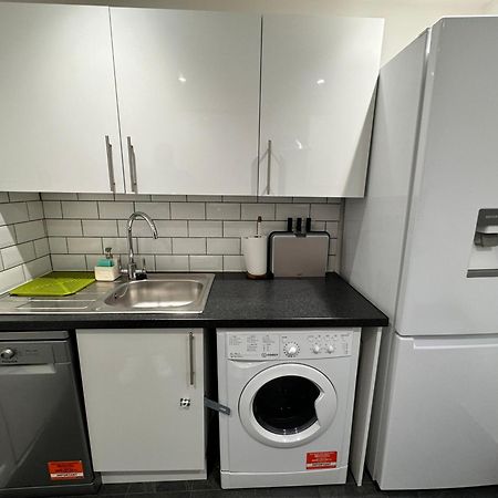 Cosy 1 Bedroom Flat - London Bagian luar foto