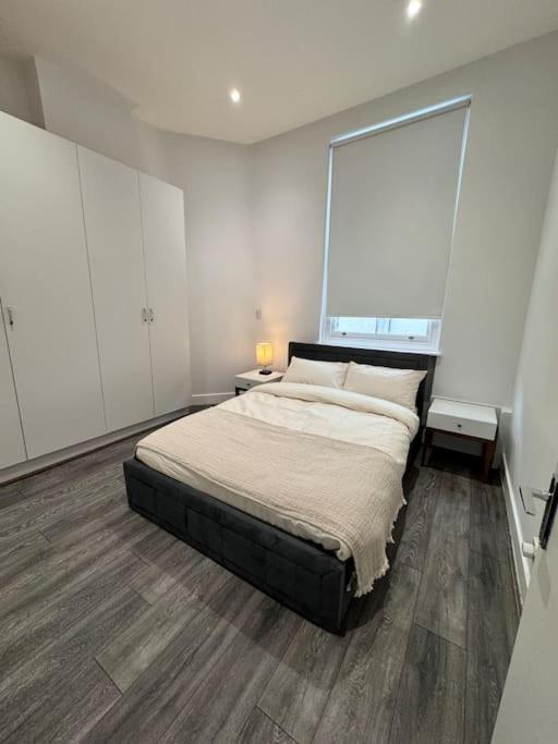 Cosy 1 Bedroom Flat - London Bagian luar foto